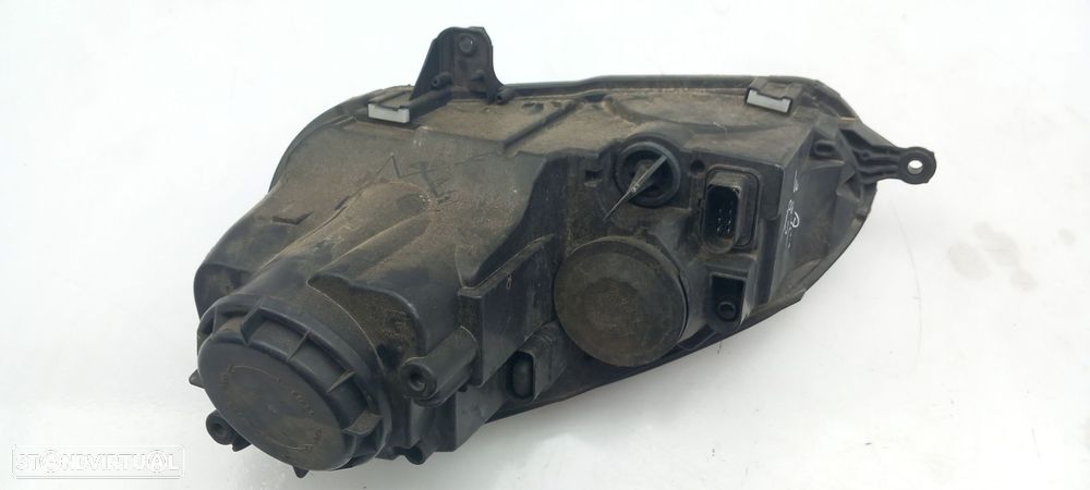 Ótica / farol direita VOLKSWAGEN Golf V Variant (1K5) - 2