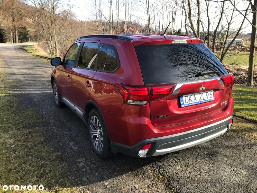 Mitsubishi Outlander 2.4 4WD CVT Instyle - 1