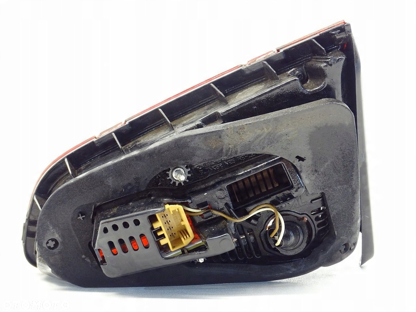 LAMPA LEWA LEWY TYŁ TYLNIA W KLAPĘ VW GOLF VII GTI 5G0945307G - 3