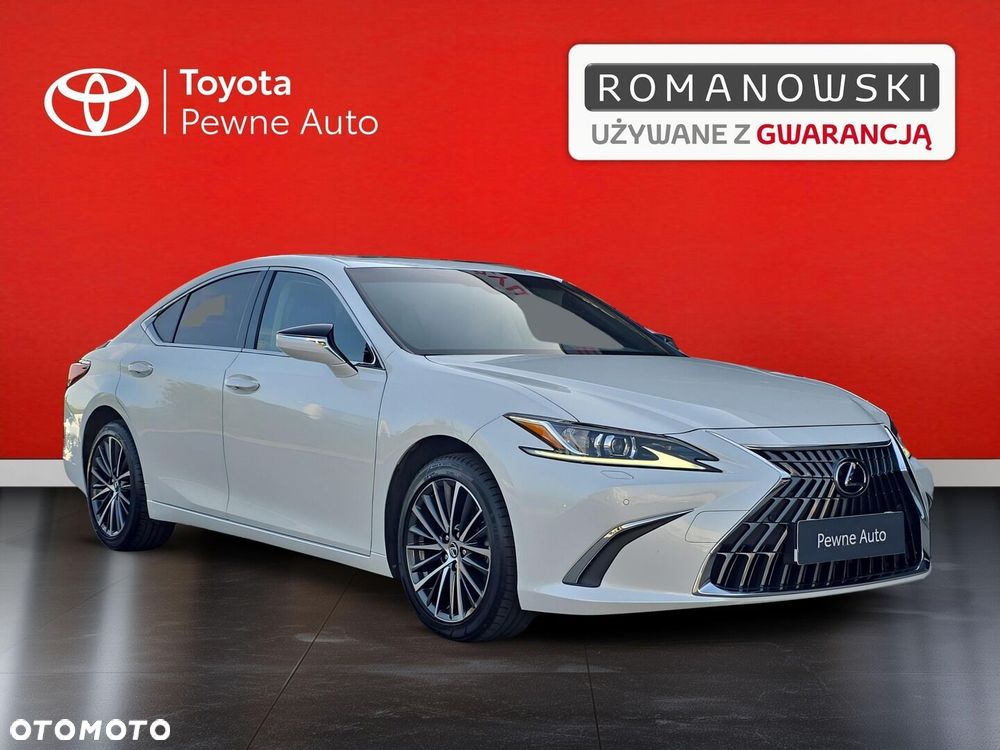 Lexus ES 300h Business Edition - 8