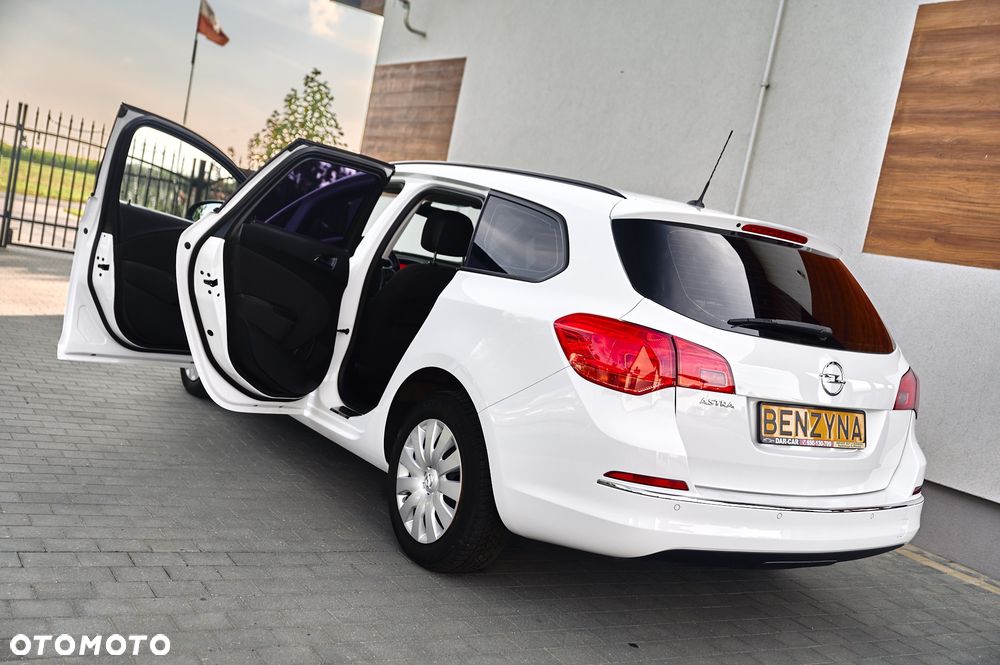 Opel Astra 1.6 Style - 26