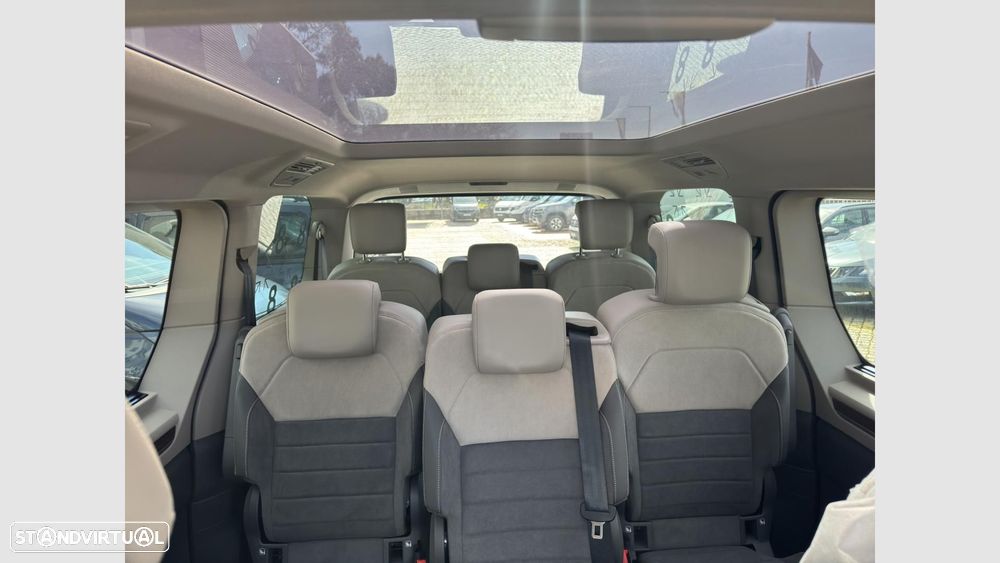 VW Multivan 2.0 TDI Style Longa DSG - 17