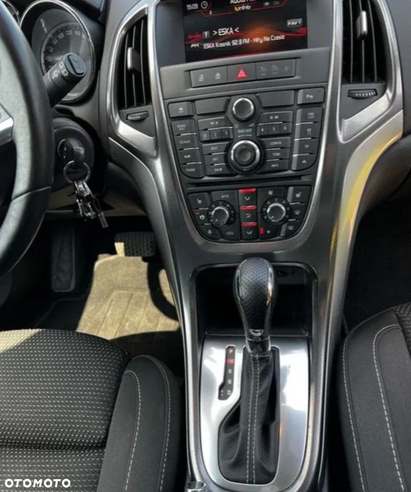 Opel Astra 1.4 T Cosmo - 3