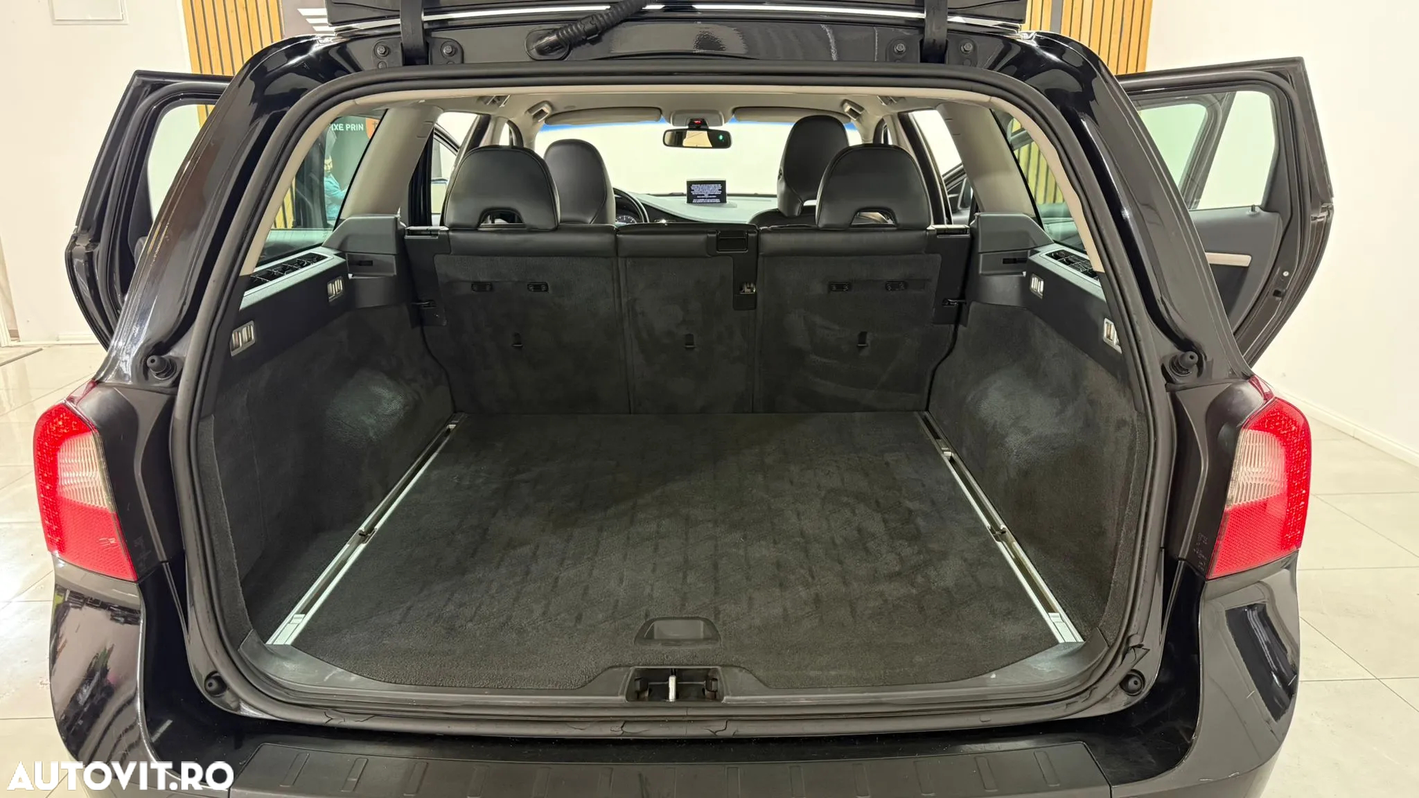Volvo V70 2.0D - 19