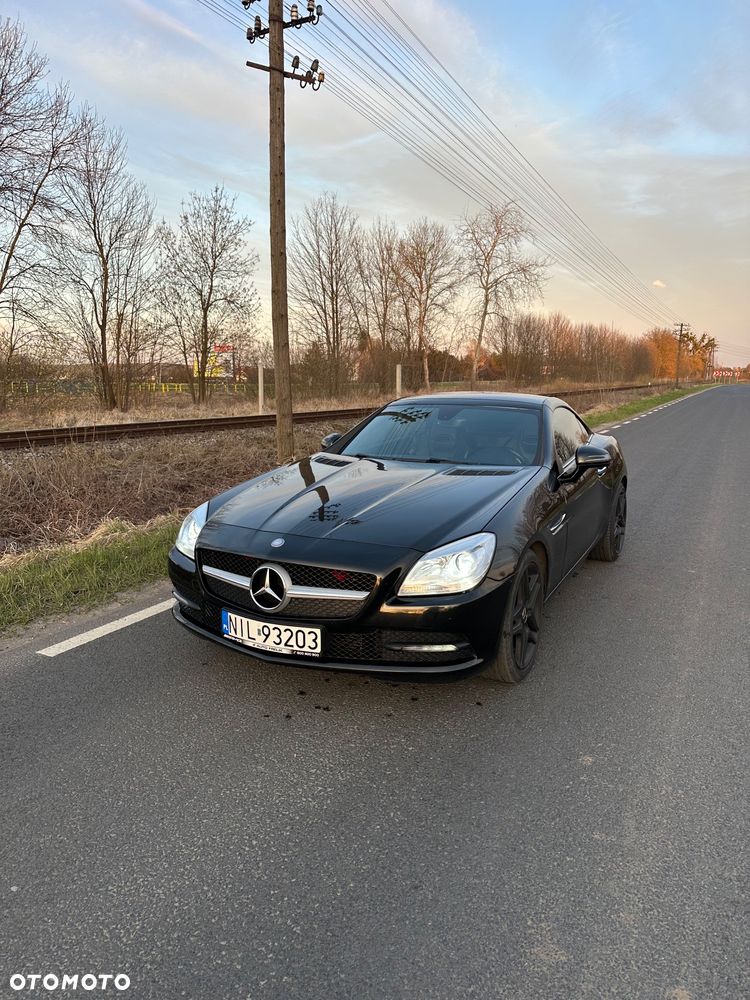 Mercedes-Benz SLK 250 CGI - 2