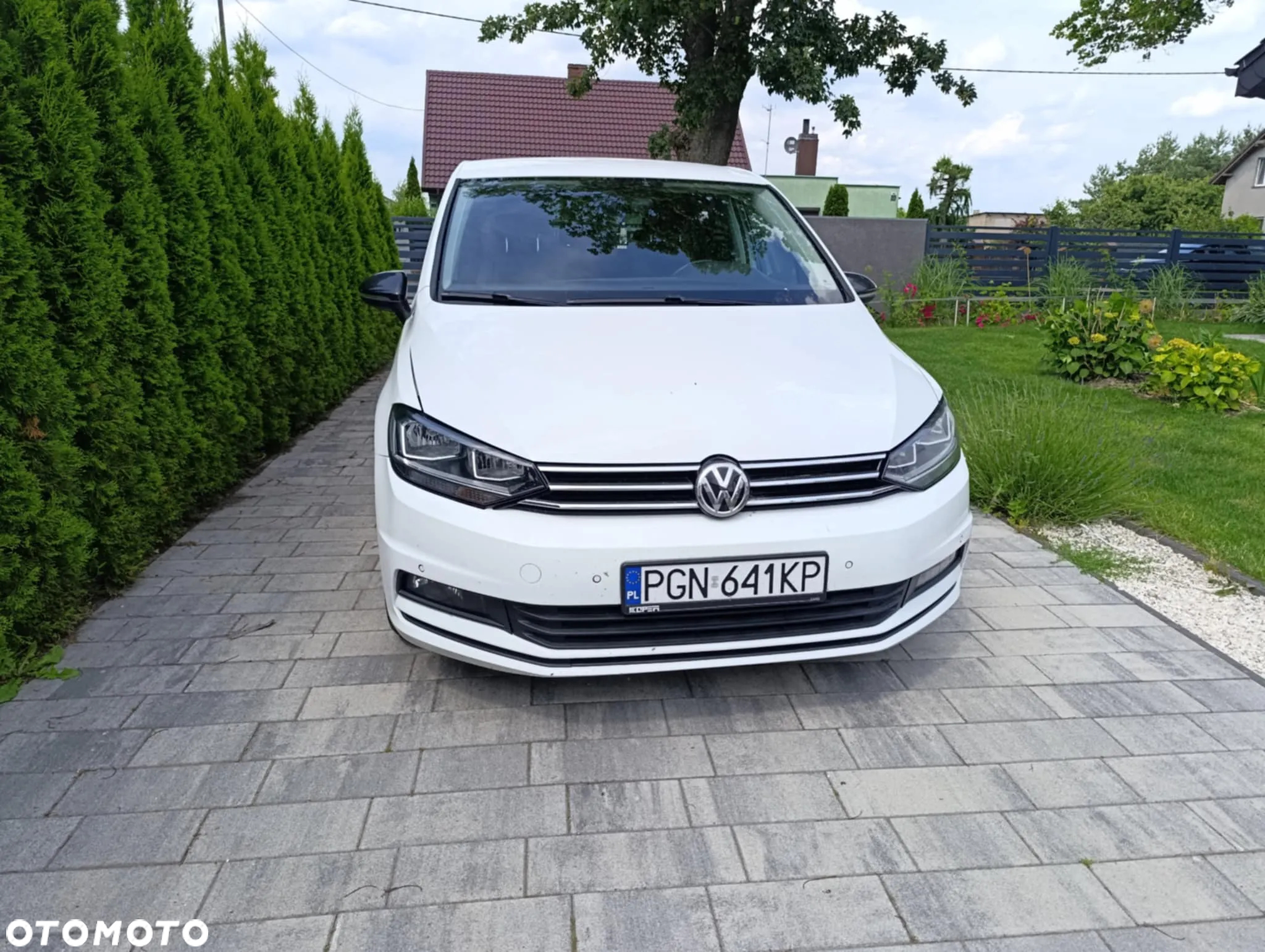 Volkswagen Touran 2.0 TDI BMT Comfortline DSG - 6