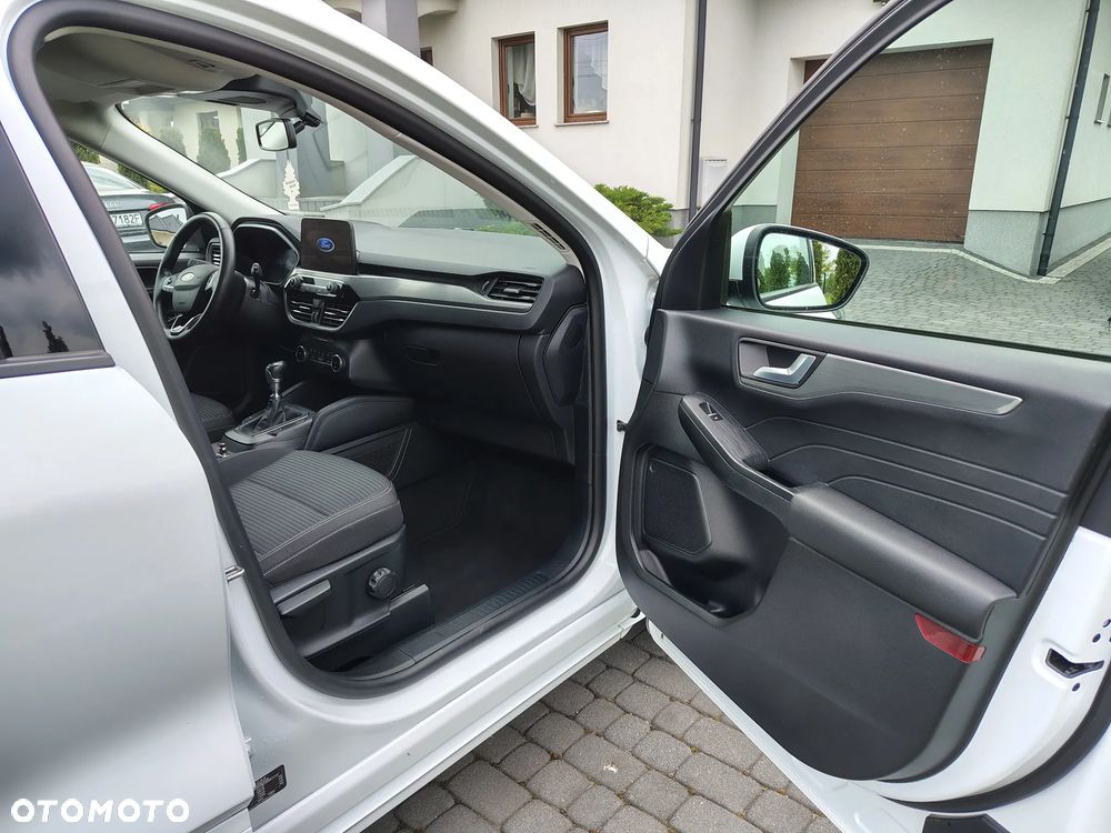 Ford Kuga 1.5 EcoBoost TITANIUM - 25