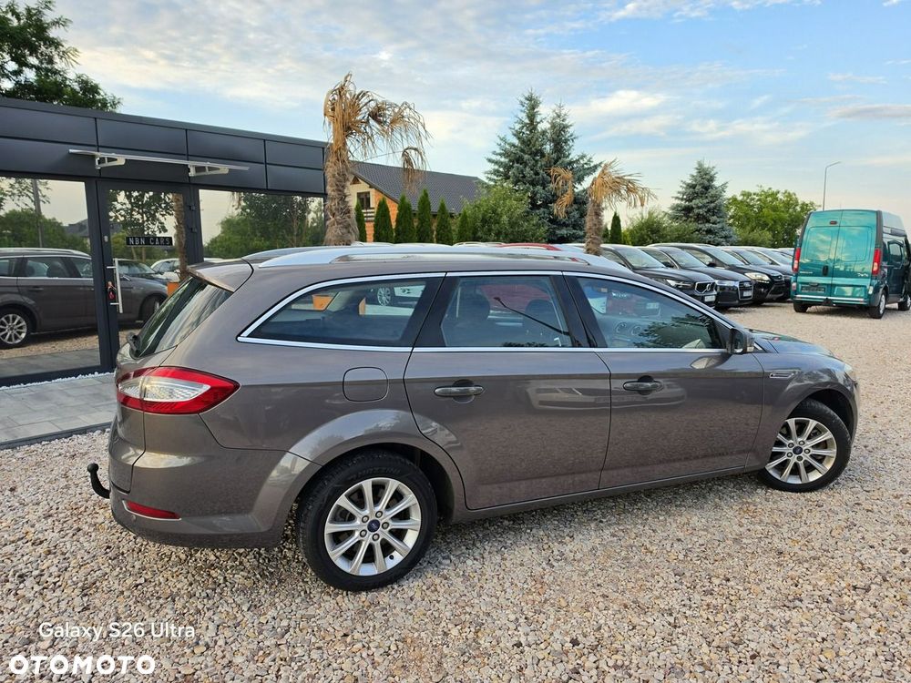 Ford Mondeo - 25