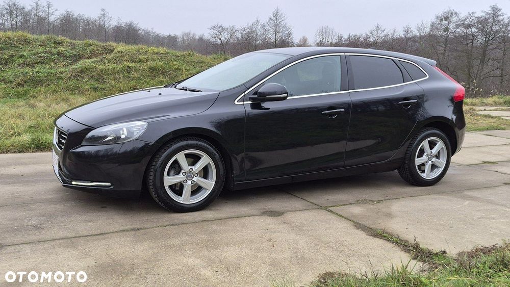 Volvo V40 D2 Momentum - 20