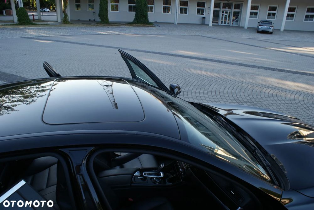 BMW Seria 5 528i Sport-Aut Luxury Line - 25