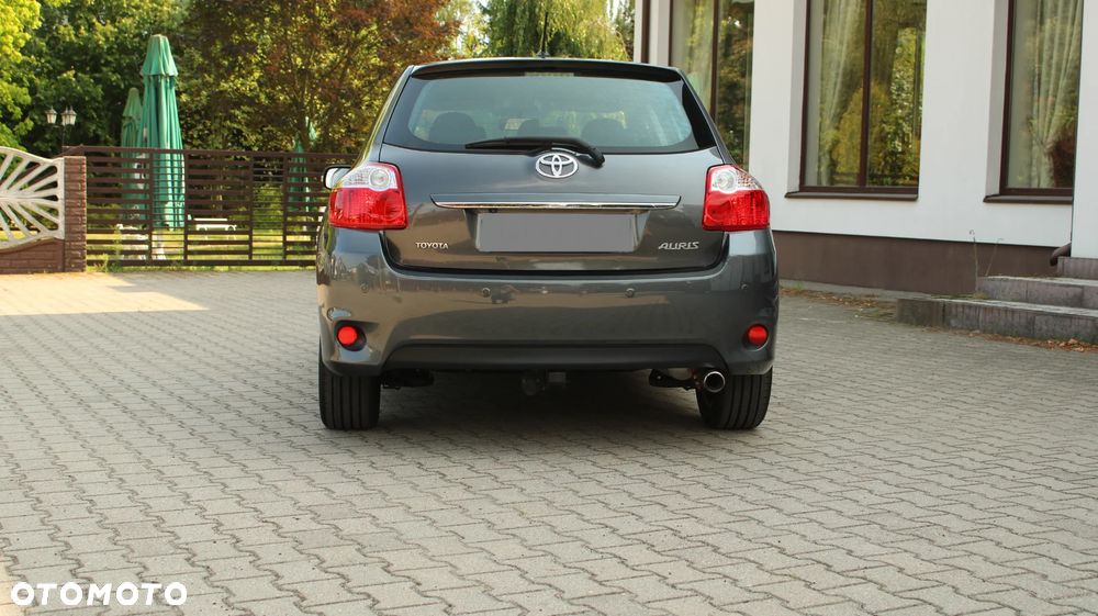 Toyota Auris 1.6 Executive - 21