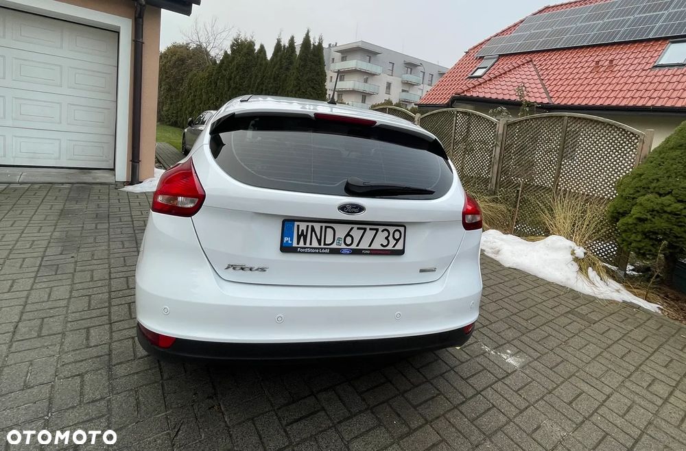Ford Focus 1.0 EcoBoost Titanium ASS PowerShift - 4