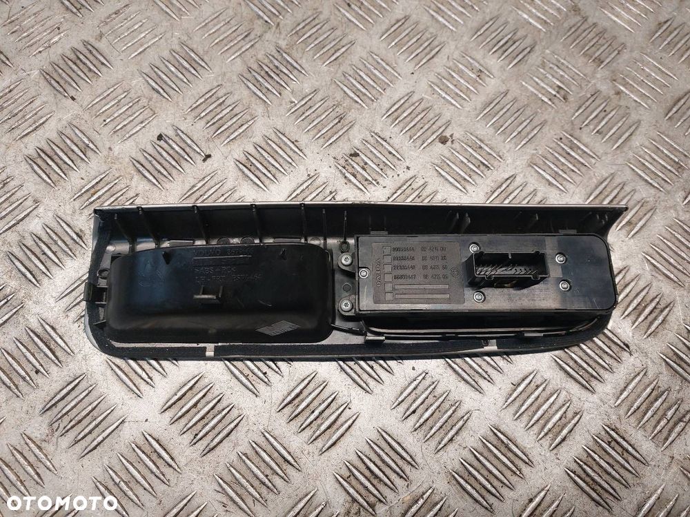 PRZEŁĄCZNIK SZYB LEWY PRZÓD VOLVO V50 I 30658444 8679666 - 3