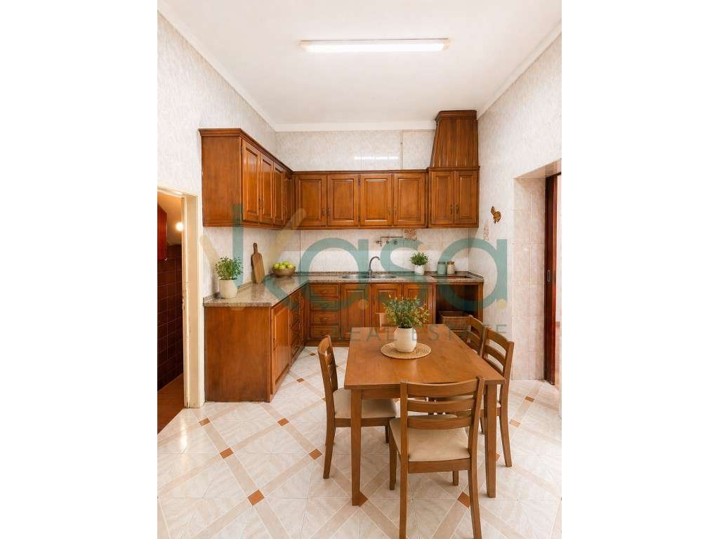 Excelente T2 oportunidade no coração do Barreiro ideal para investi... - Grande imagem: 2/29