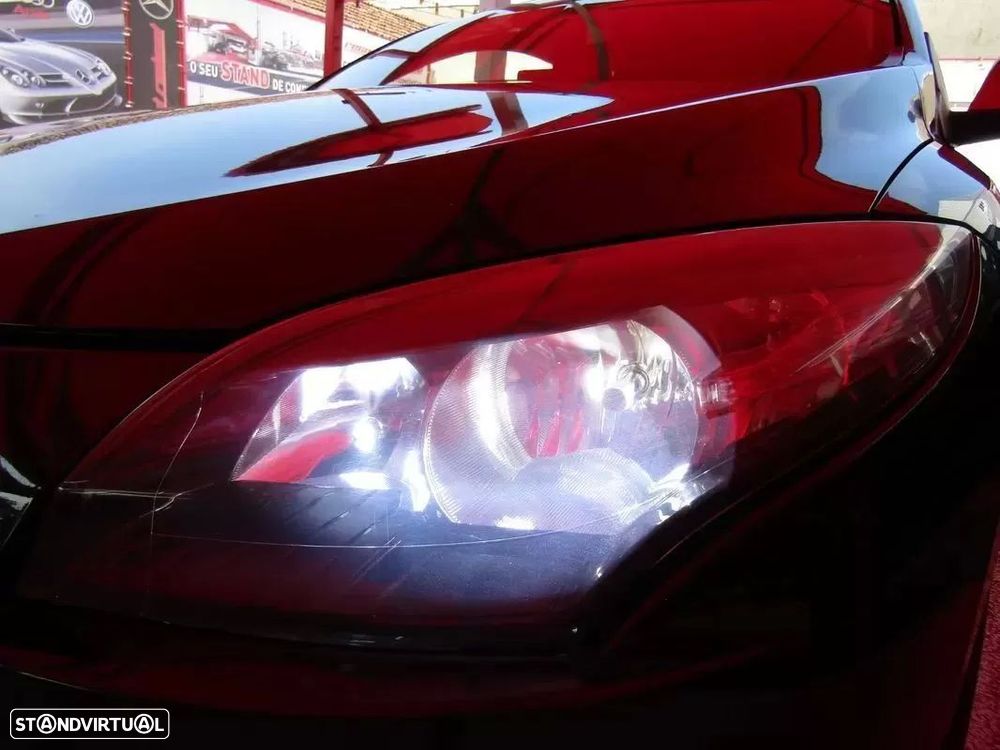 Renault Mégane Coupe Energy dCi 110 FAP Start & Stop GT Line - 35