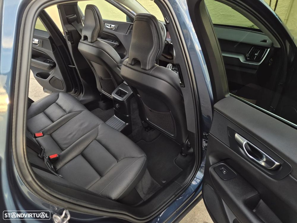 Volvo XC 60 2.0 T6 PHEV Inscription AWD - 8