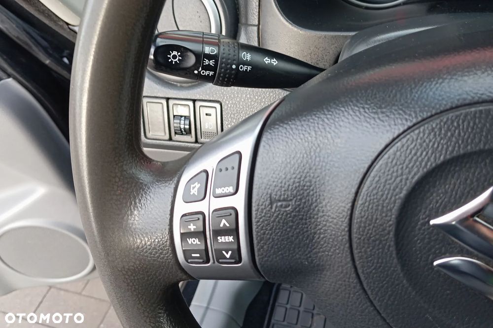 Suzuki SX4 1.6 Comfort 4WD - 23