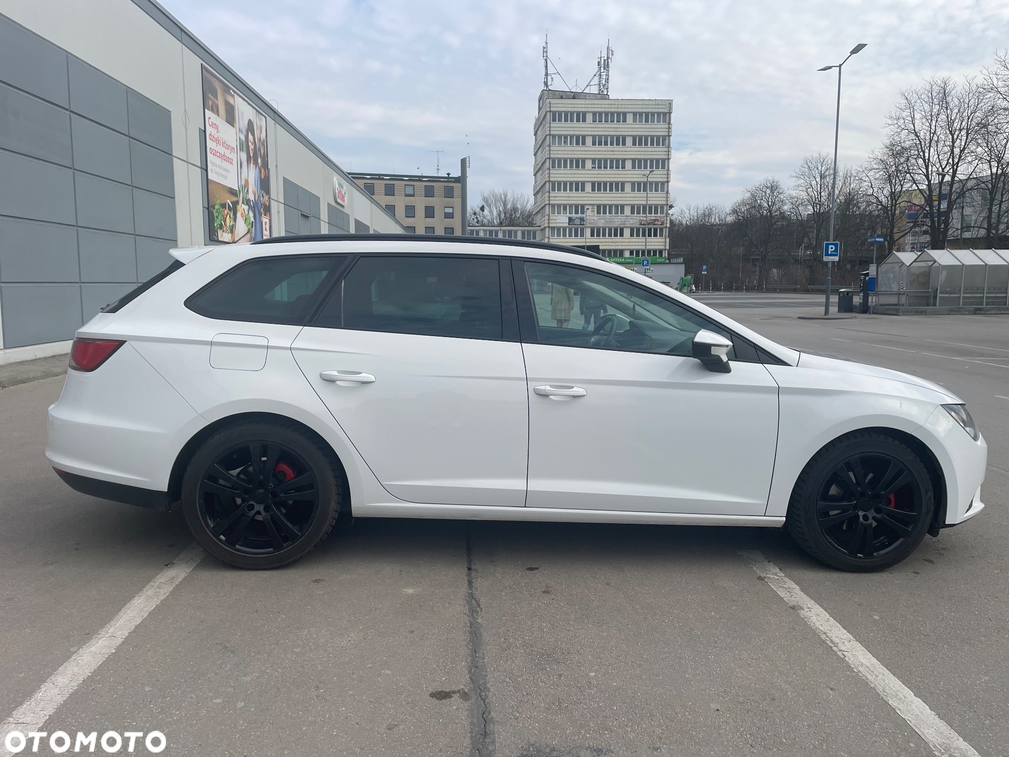 Seat Leon 1.6 TDI ECOMOTIVE Style - 8