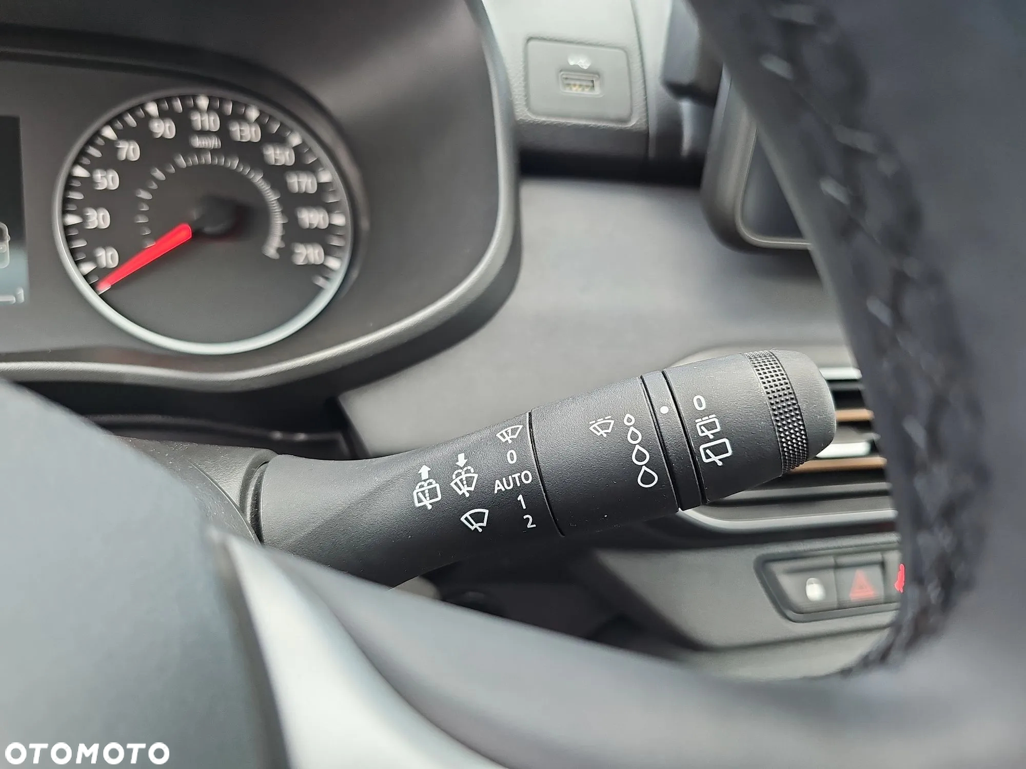 Dacia Sandero - 18