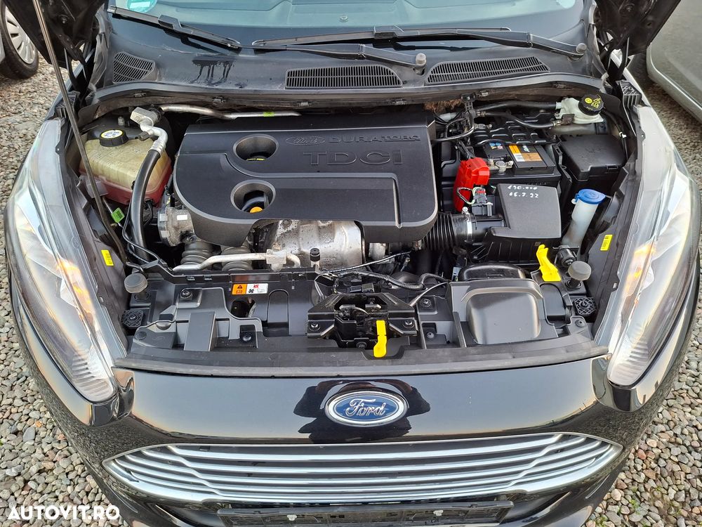 Ford Fiesta - 11