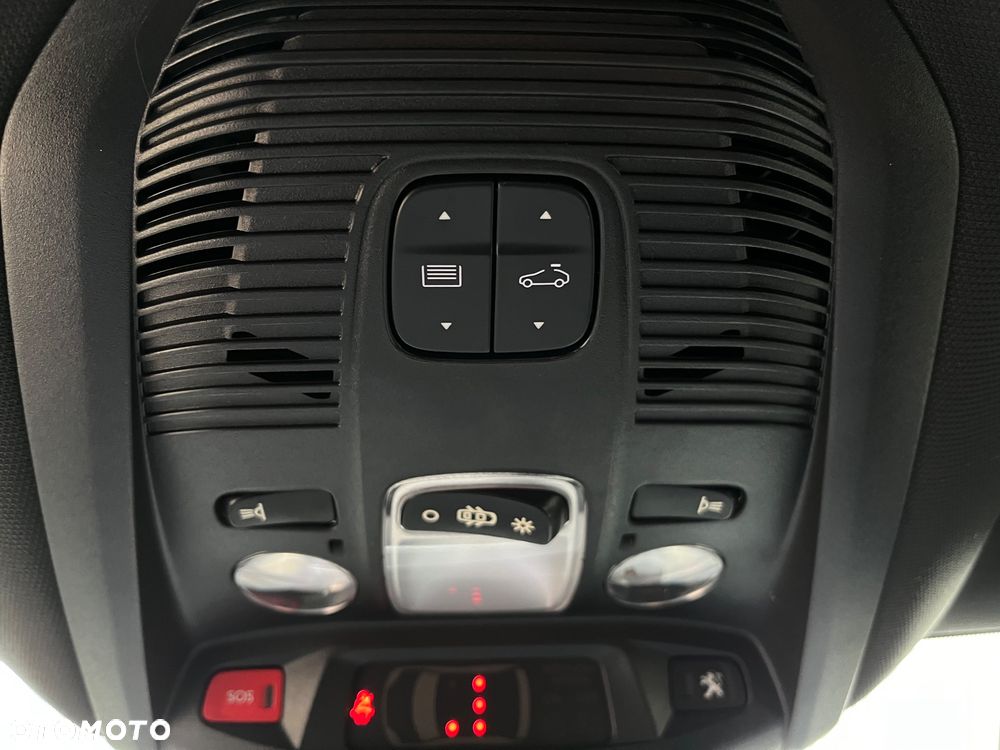 Peugeot 3008 - 22