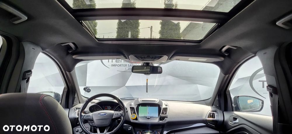 Ford Kuga 1.5 EcoBoost 2x4 ST-Line - 19