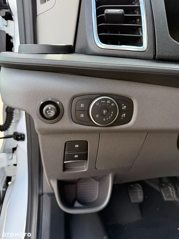 Ford Transit Podwozie Brygadowe Skrzynia Otwarta 165KM RWD M6 - 17