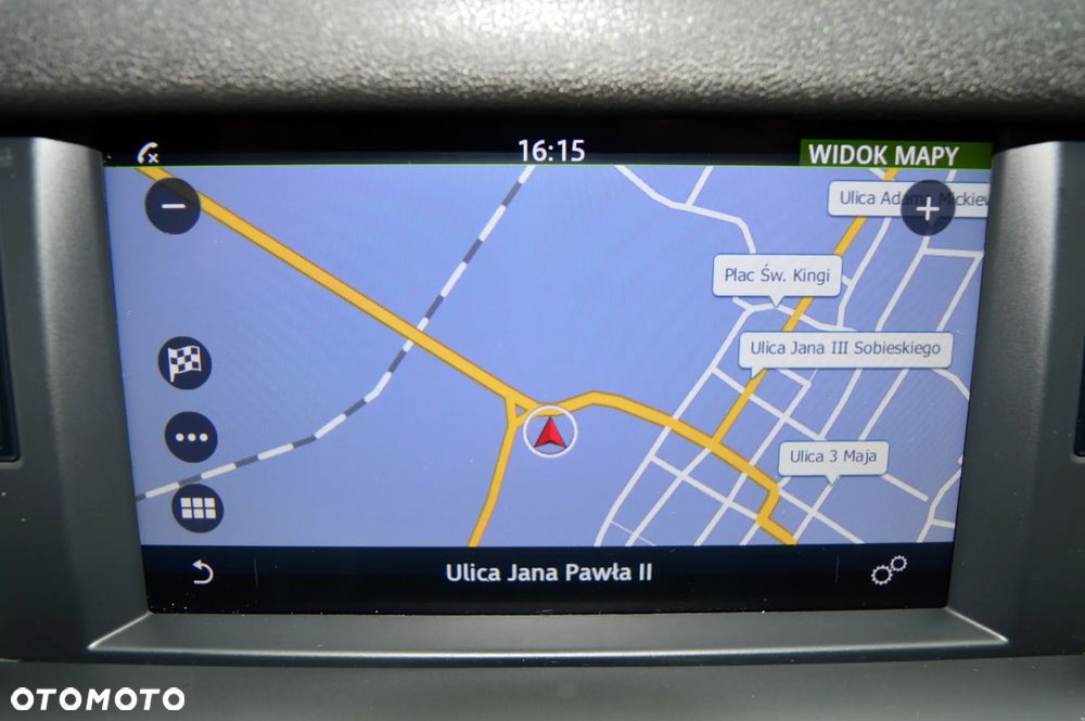 Land Rover Discovery Sport - 23