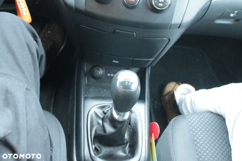 Hyundai i30 i30cw 1.4 blue Comfort - 11