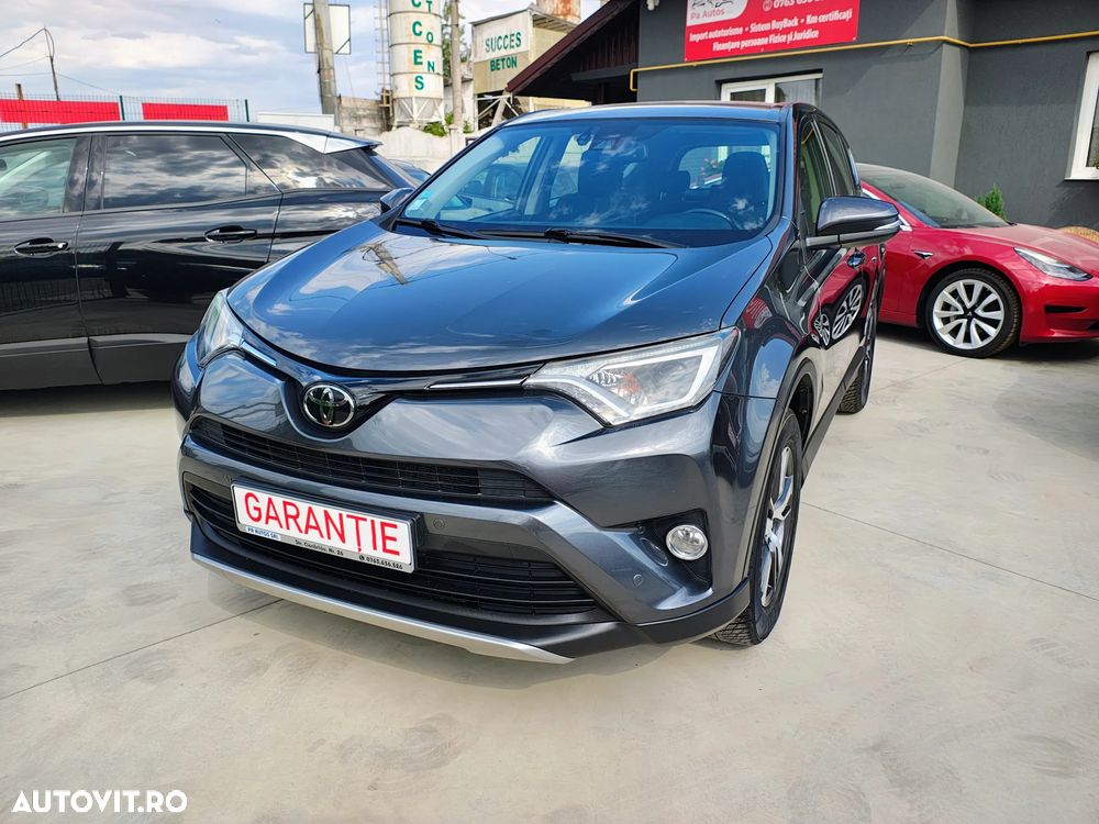 Toyota RAV4 2.0 D-4D 4x2 Start-Stop Executive - 2