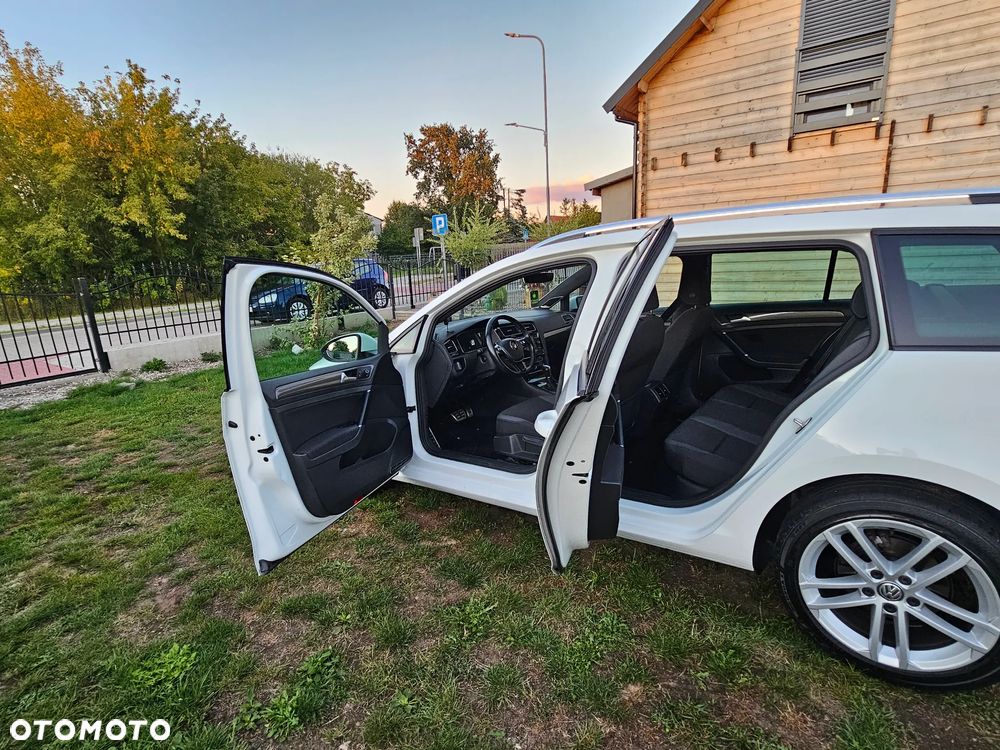 Volkswagen Golf - 13