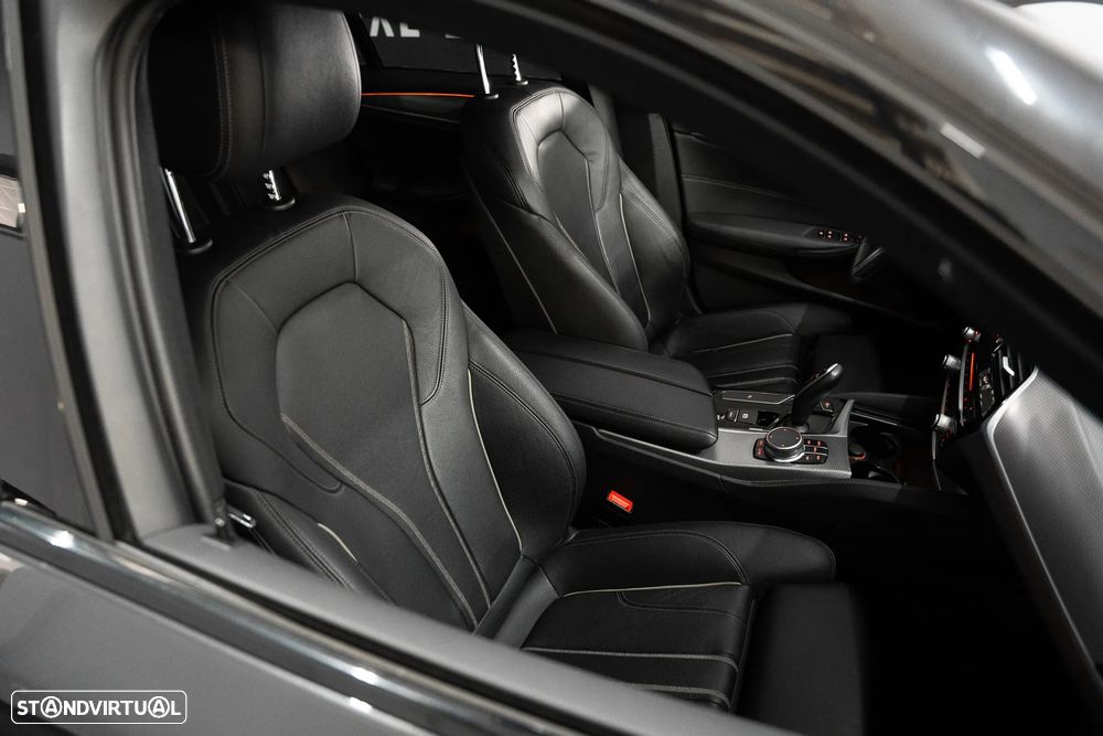 BMW 520 d Pack M Auto - 20