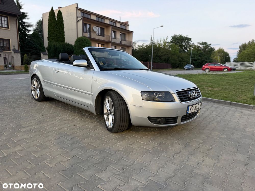 Audi A4 Cabrio 3 - 37
