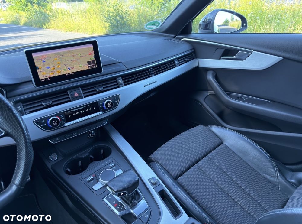 Audi A4 Avant 40 TDI quattro S tronic S line - 32