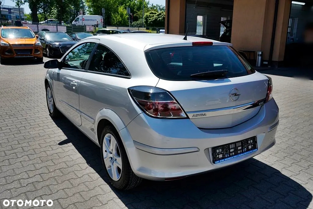 Opel Astra GTC 1.3 CDTI - 6