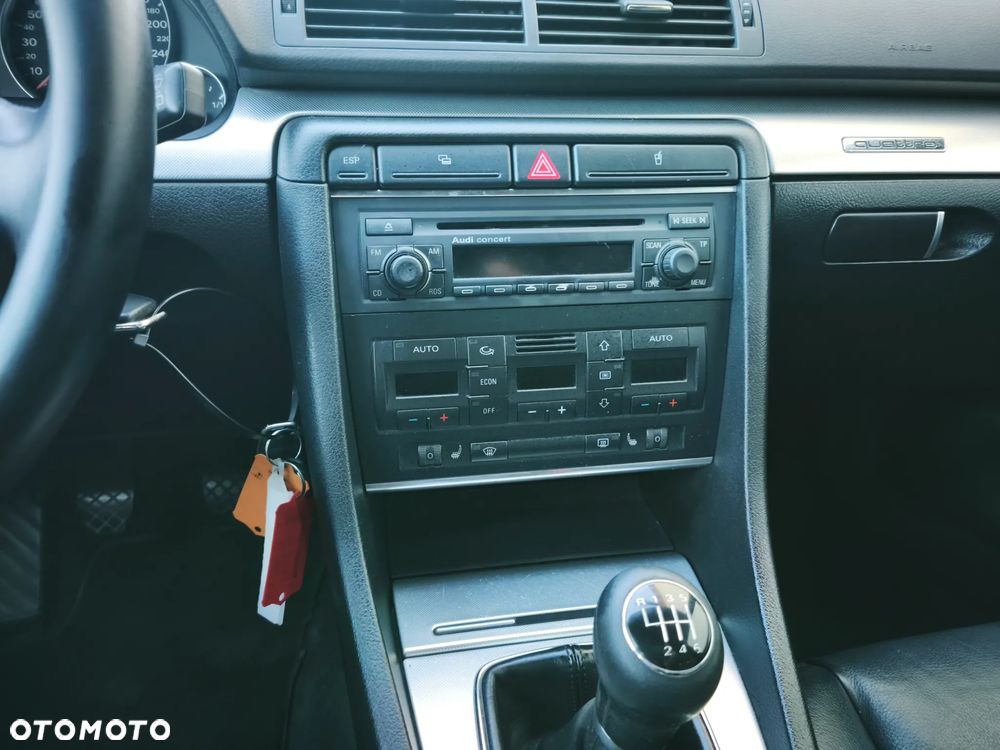 Audi A4 Avant 2.0 T FSI quattro - 15