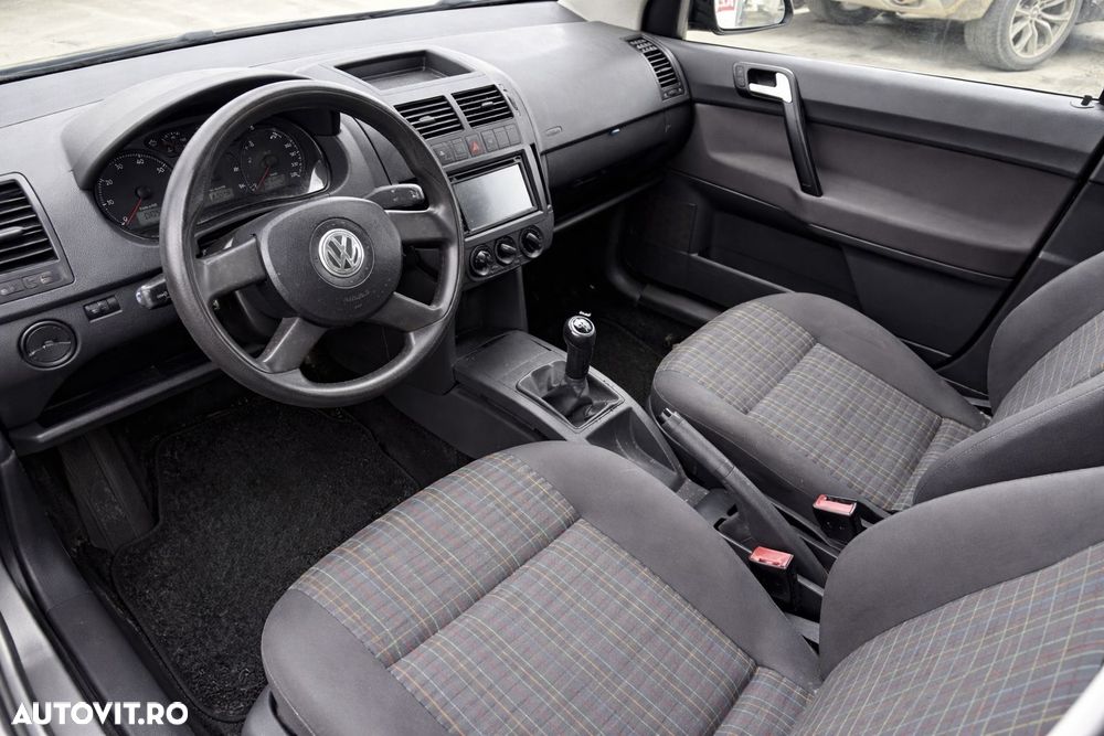 Volkswagen Polo 1.4 16V Highline - 4
