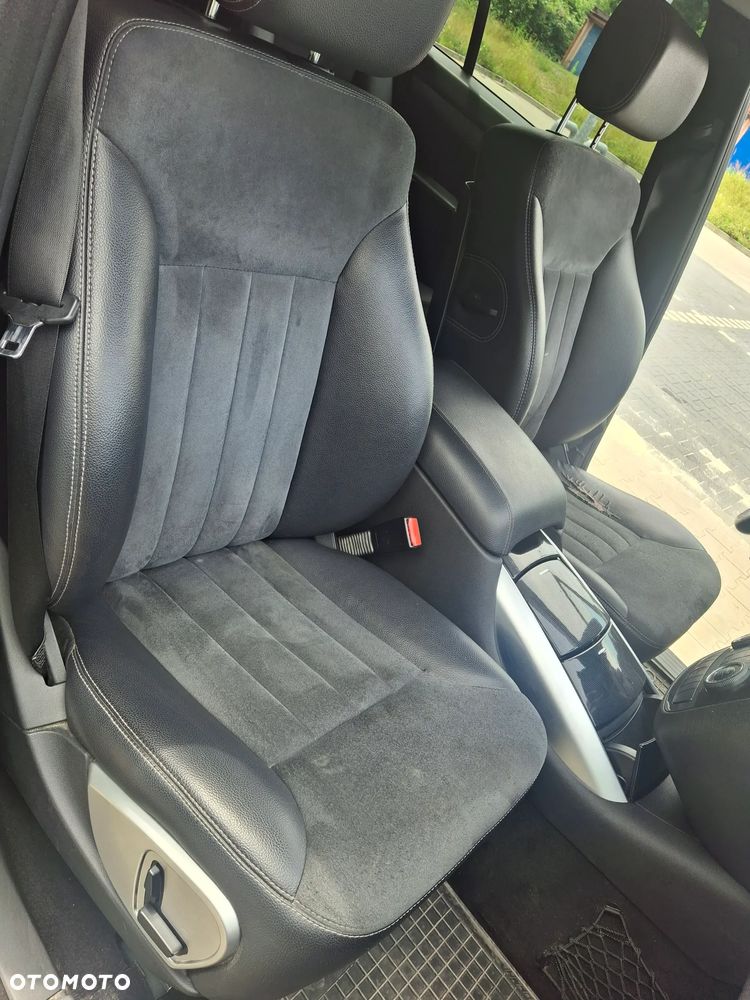 Mercedes-Benz Klasa R 320 CDI 4-Matic - 23