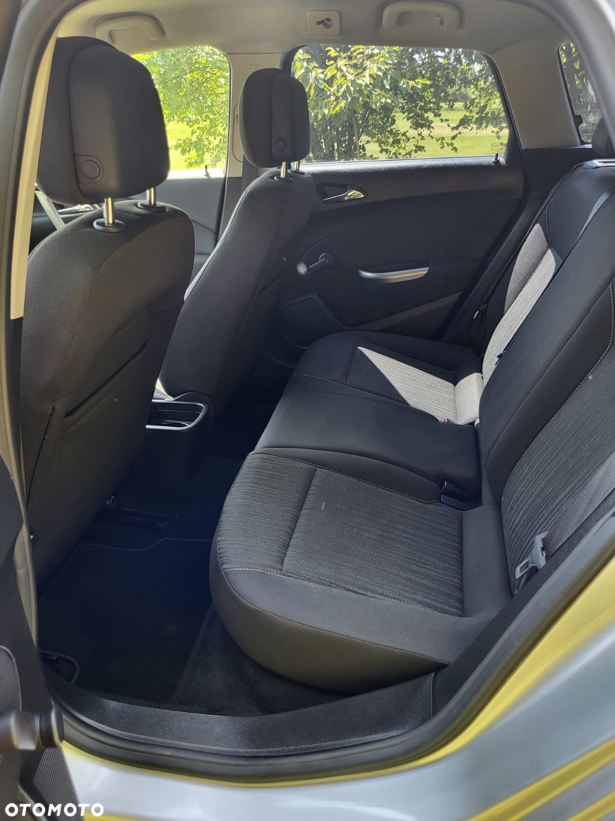 Opel Astra IV 1.4 Sport - 11