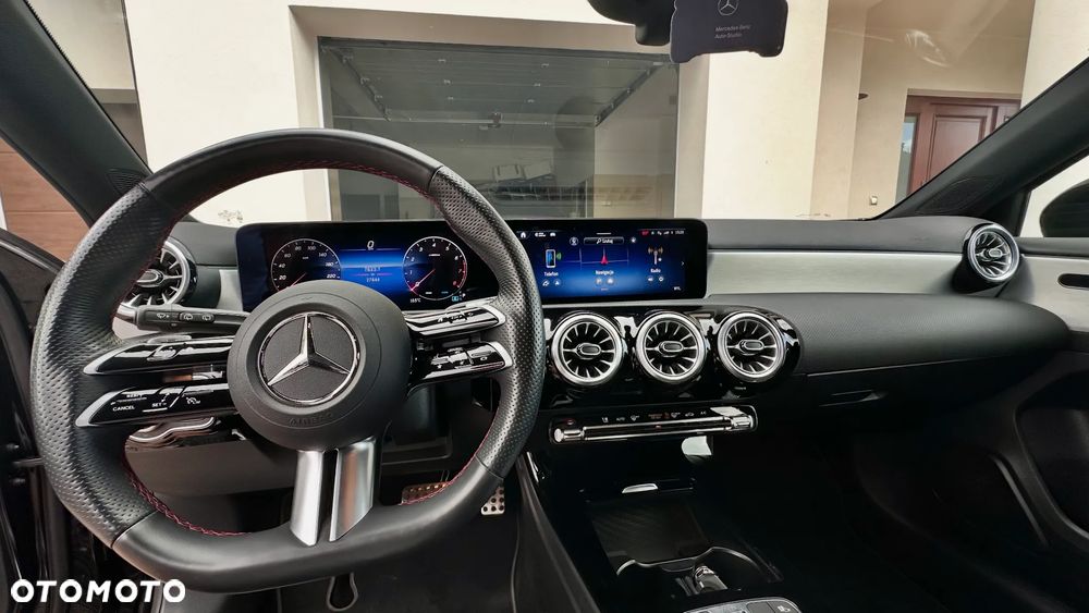 Mercedes-Benz Klasa A 200 AMG Line 7G-DCT - 6