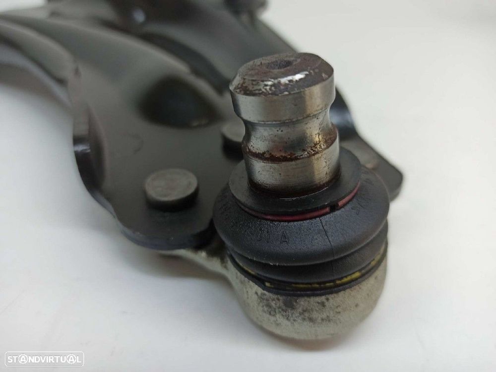 BRAÇO SUSPENSÃO INFERIOR FRENTE DIREITO RENAULT KANGOO Z.E. MAXI 2-SITZER - 8