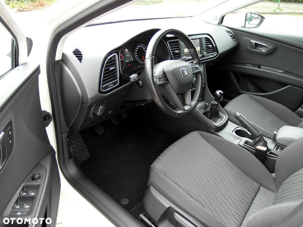 Seat Leon 2.0 TDI DPF Start&Stop Style - 30