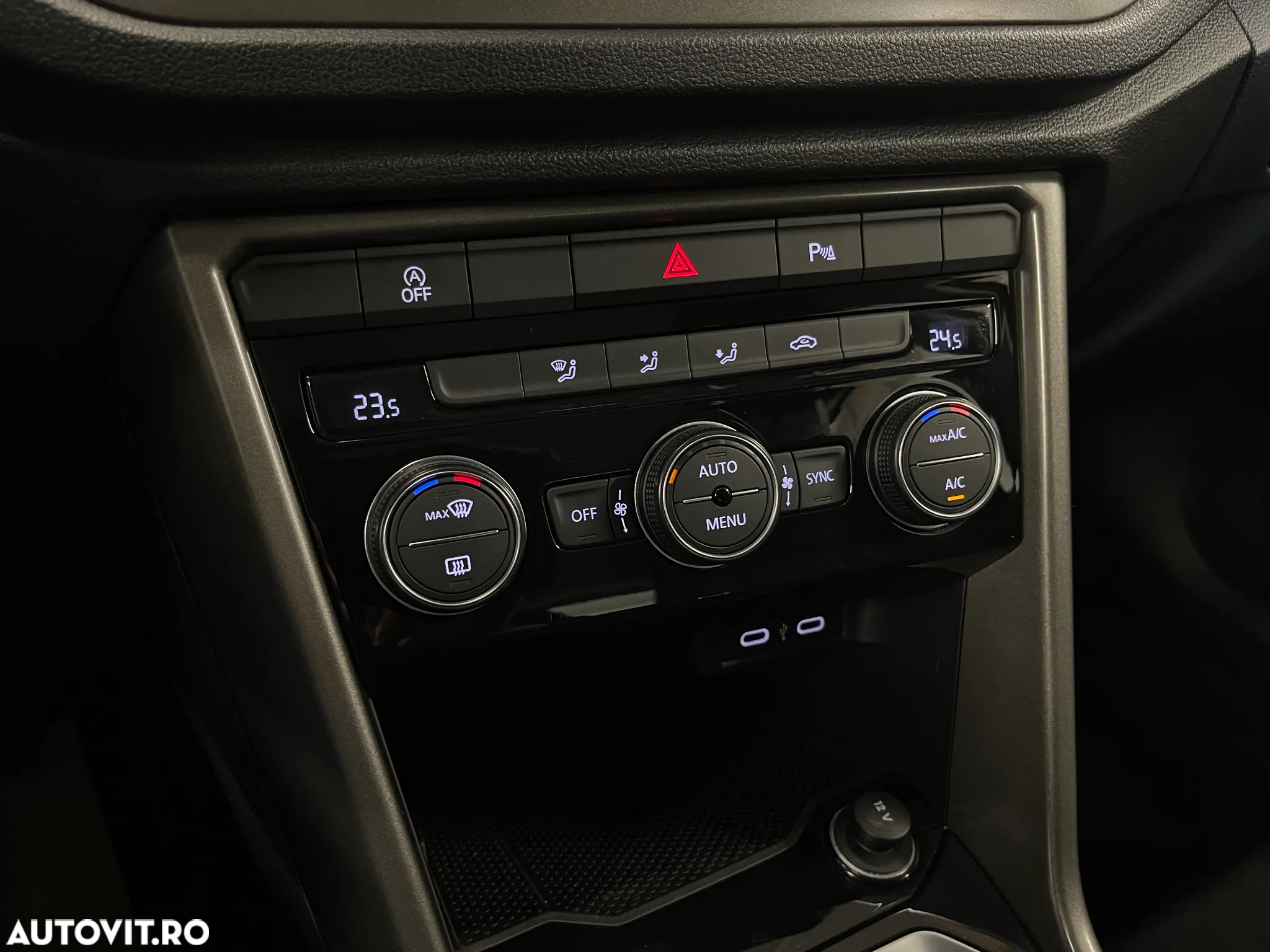 Volkswagen T-ROC 2.0 TDI DSG Style - 22