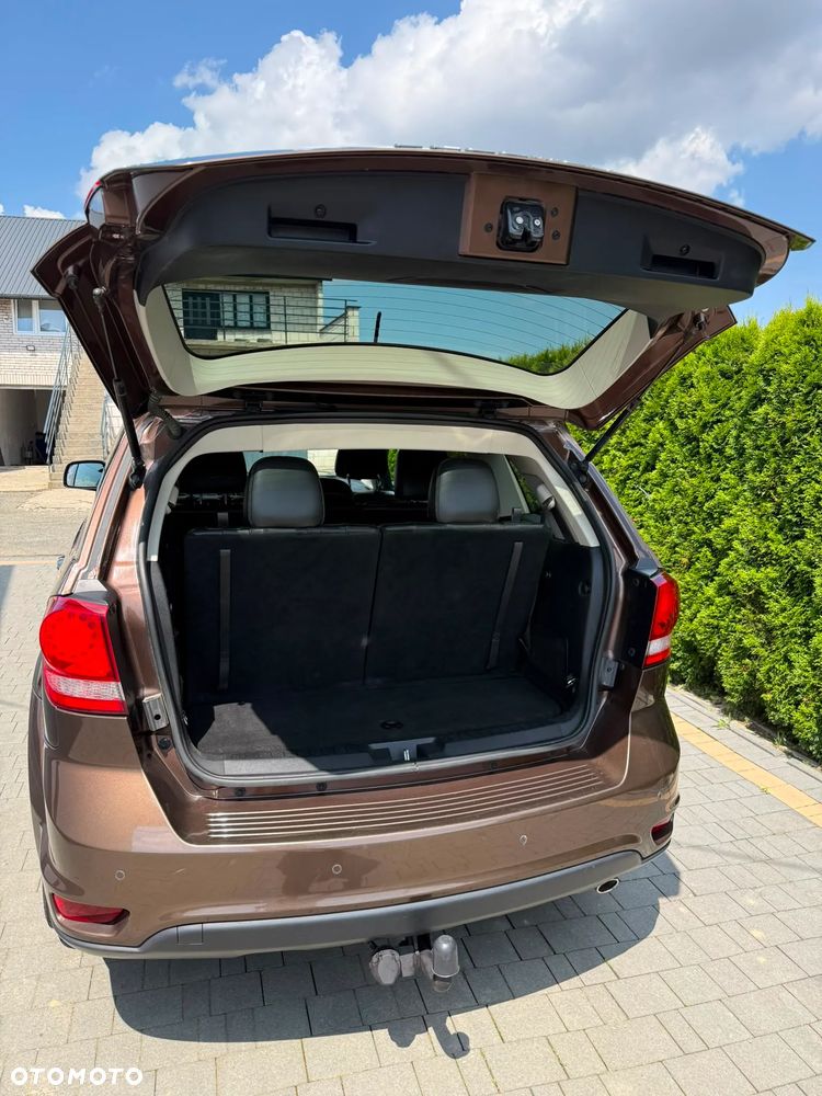 Fiat Freemont 2.0 Multijet Lounge AWD - 10