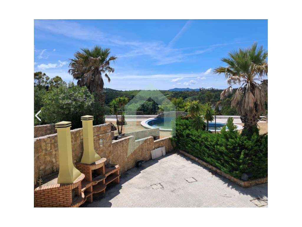 Moradia T6, vistas para campo e montanha em Belas, Sintra. - Grande imagem: 4/21
