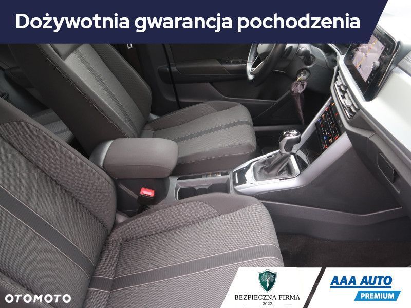 Volkswagen T-Roc - 11