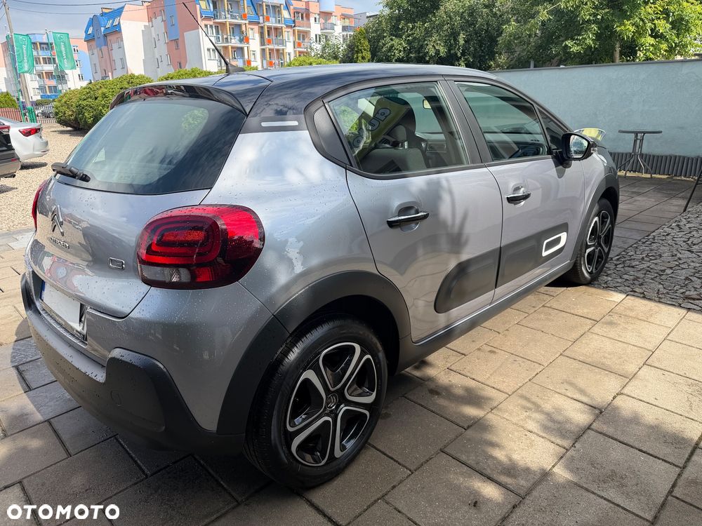 Citroën C3 1.2 PureTech Shine - 3