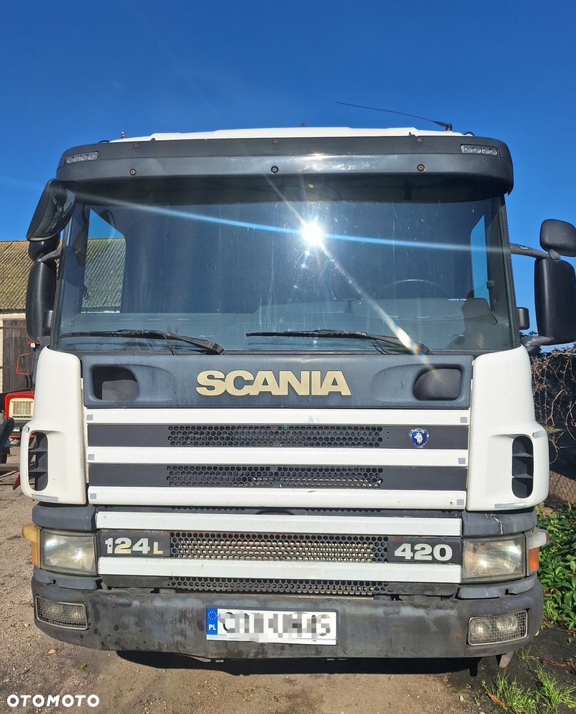 Scania 124L - 1