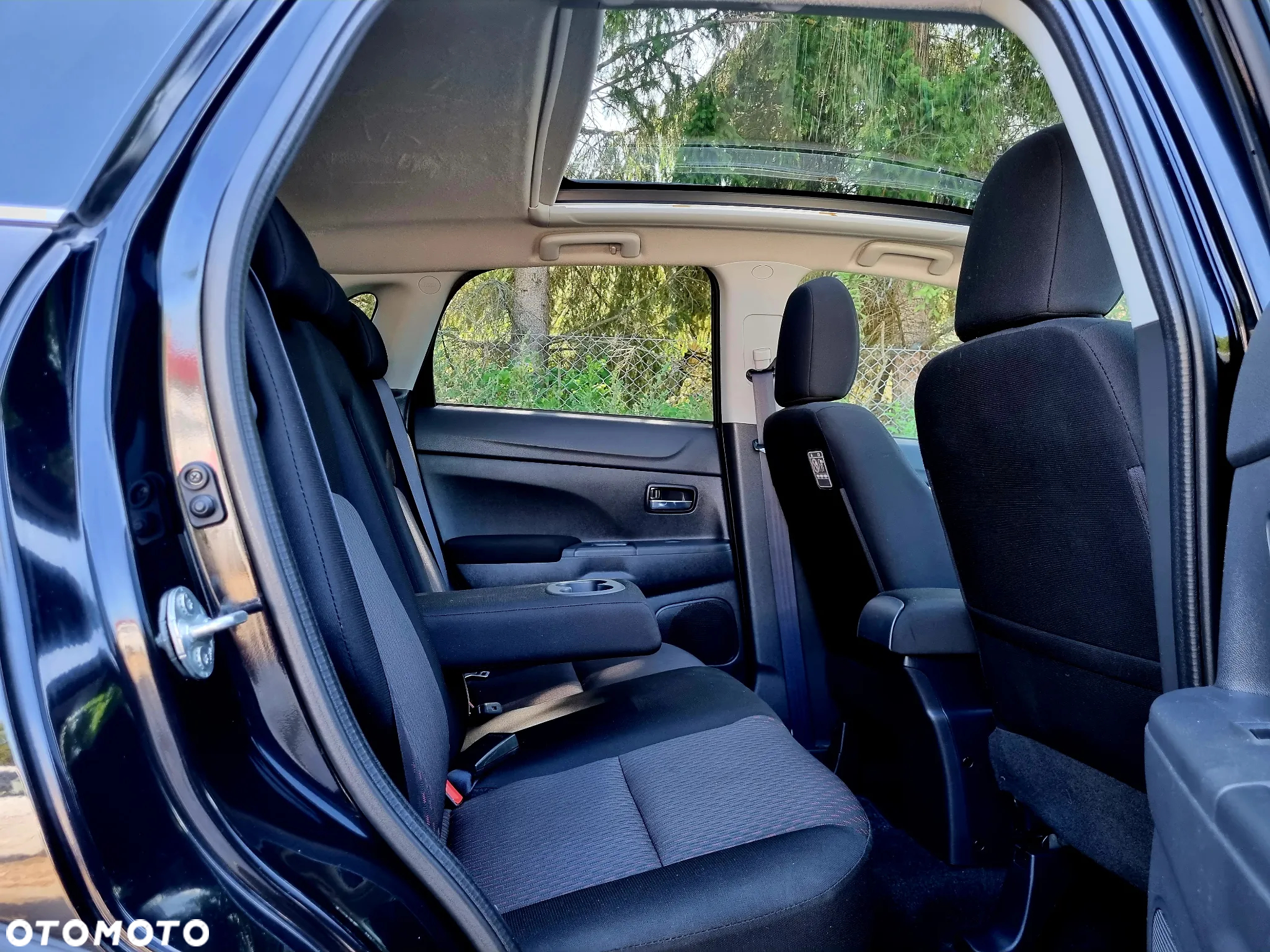 Mitsubishi ASX 1.6 Invite Navi - 12