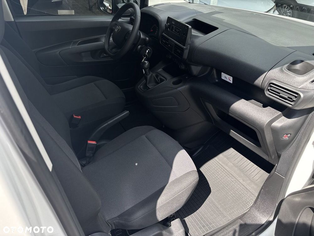 Toyota PROACE CITY - 15